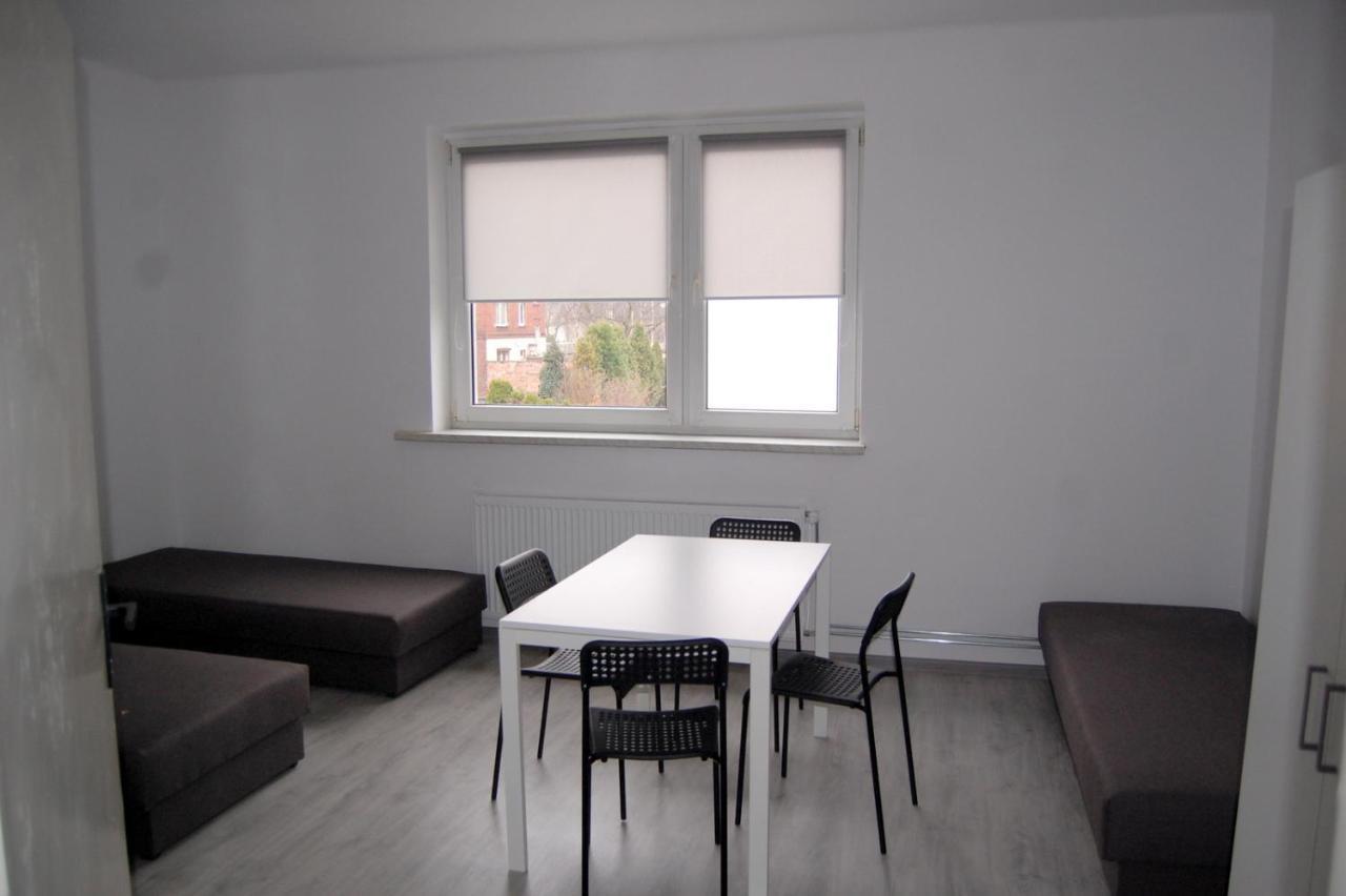 Riviera Rybnik Hostel Rybnik  Kültér fotó