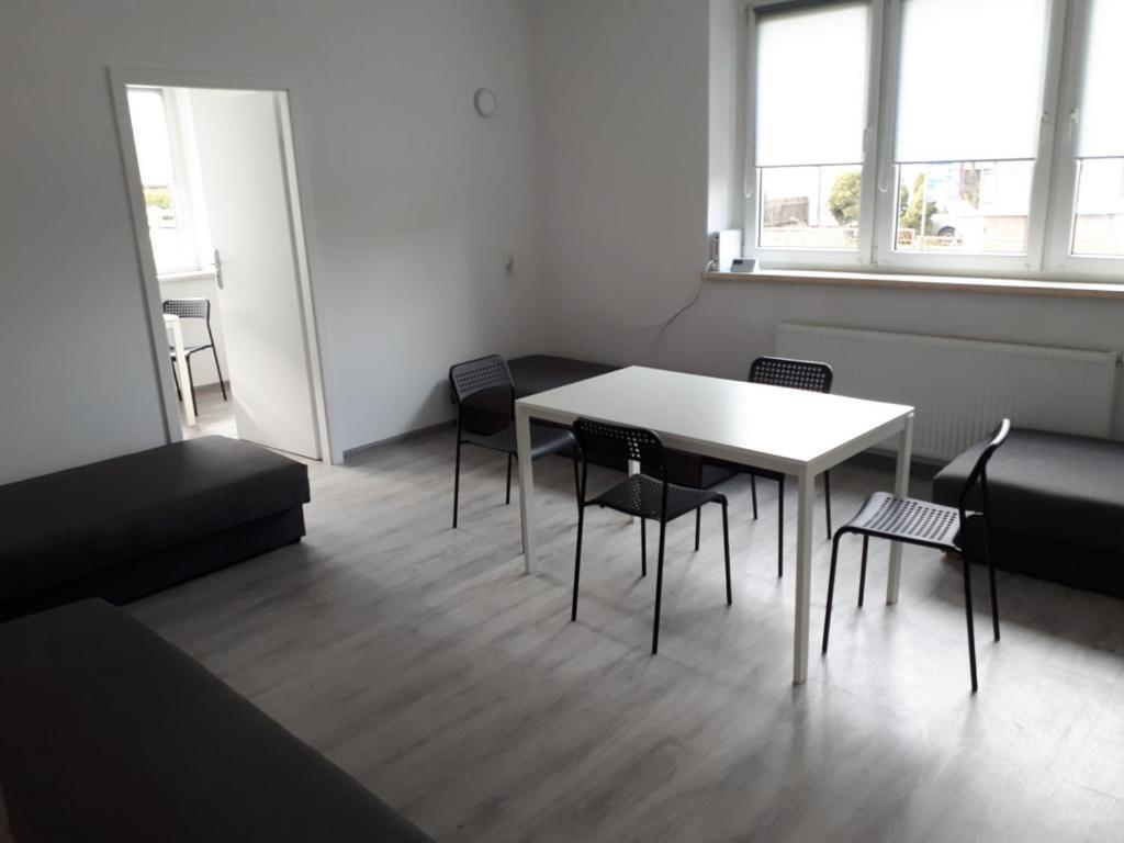 Riviera Rybnik Hostel Rybnik  Kültér fotó